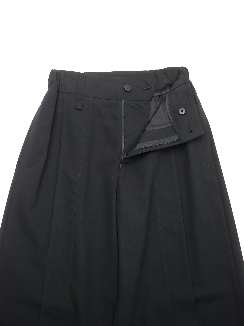 ISSEY MIYAKE イッセイミヤケ センタースリット ウール ワイドタックパンツ 1 ブラック