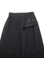 ISSEY MIYAKE イッセイミヤケ センタースリット ウール ワイドタックパンツ 1 ブラック
