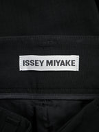 ISSEY MIYAKE イッセイミヤケ センタースリット ウール ワイドタックパンツ 1 ブラック