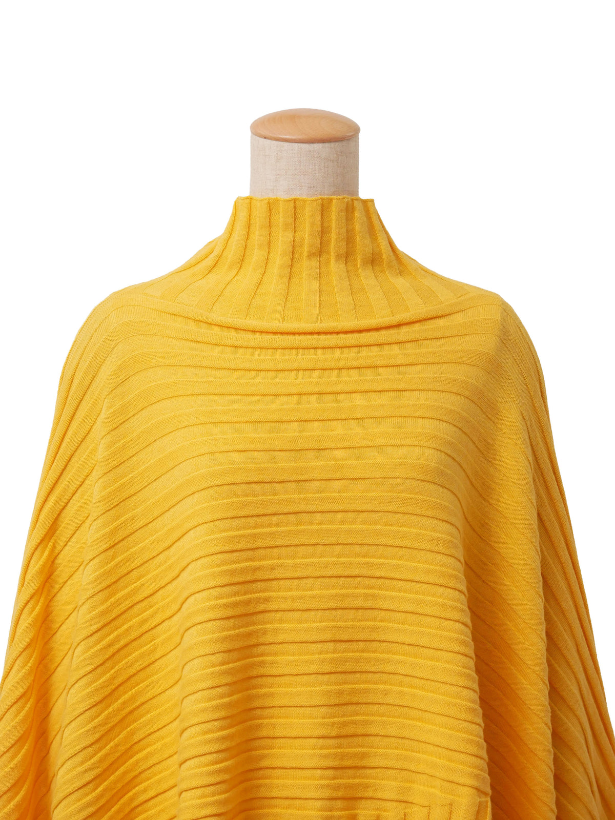 ISSEY MIYAKE イッセイミヤケ 変形 ニットポンチョ トップス 2 イエロー
