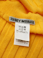 ISSEY MIYAKE イッセイミヤケ 変形 ニットポンチョ トップス 2 イエロー
