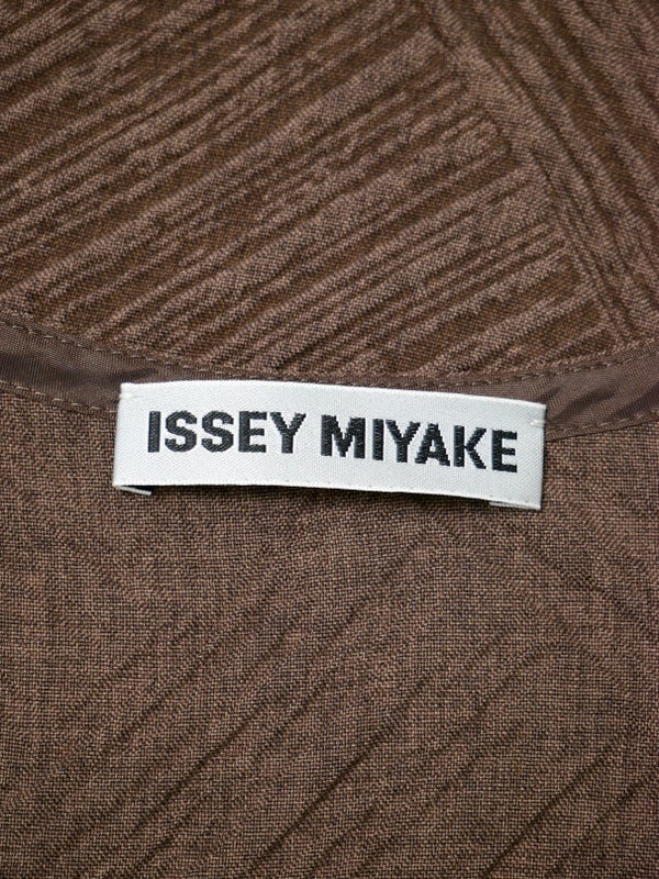 ISSEY MIYAKE イッセイミヤケ ロングノースリーブワンピース 2 ブラウン
