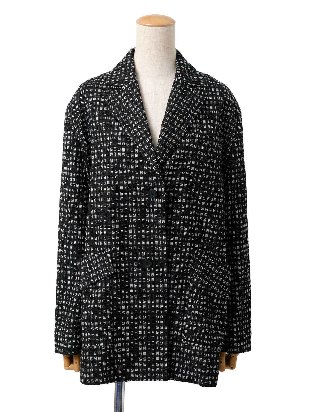 ISSEY MIYAKE イッセイミヤケ ロゴ テーラードジャケット 2 ブラック